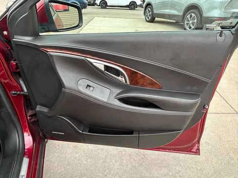 Used 2011 Buick LaCrosse CXS w/ Driver Confidence Package FWD image 16