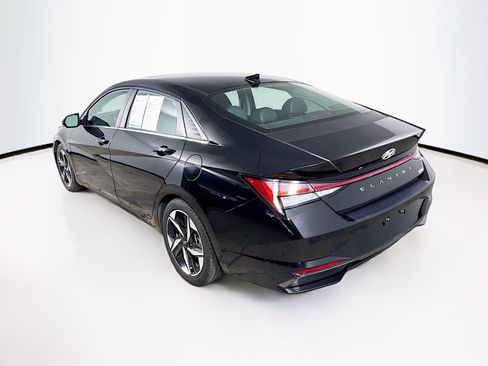 Used 2022 Hyundai Elantra Limited FWD image 31