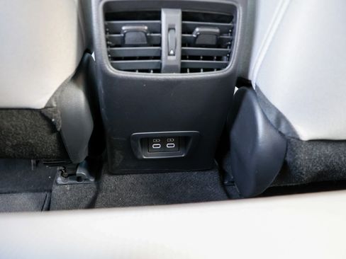 Certified 2026 Toyota Corolla Cross LE FWD image 42