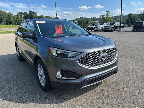 Certified 2024 Ford Edge SEL w/ Convenience Package AWD/4WD image 6