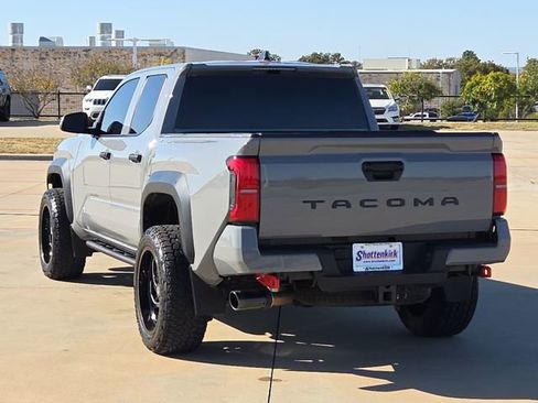 Used 2024 Toyota Tacoma TRD Off-Road AWD/4WD image 6