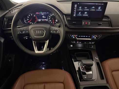 Used 2023 Audi Q5 2.0T Premium AWD/4WD image 28