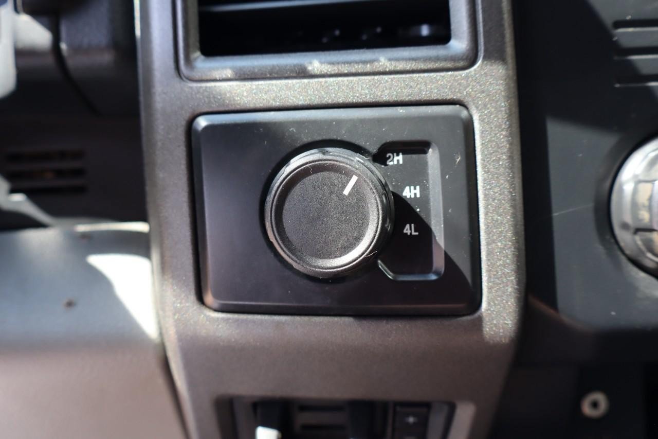Used 2019 Ford F250 XL w/ Power Equipment Group AWD/4WD image 16