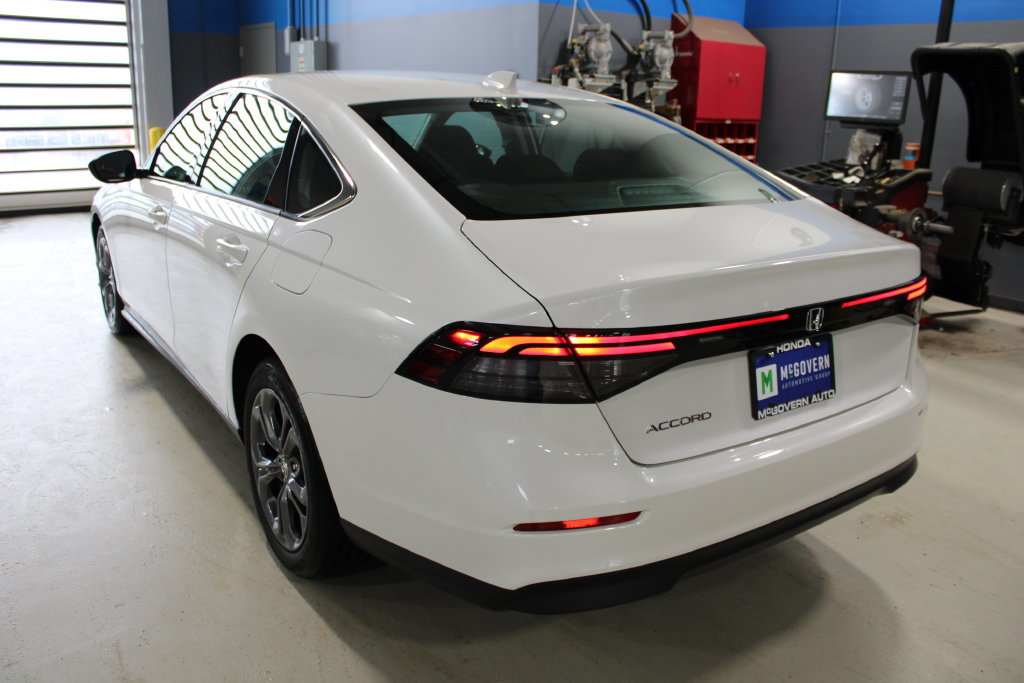 Used 2023 Honda Accord EX image 21