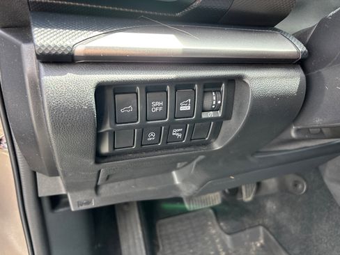 Used 2021 Subaru Forester Premium w/ Popular Package #1 AWD/4WD image 14