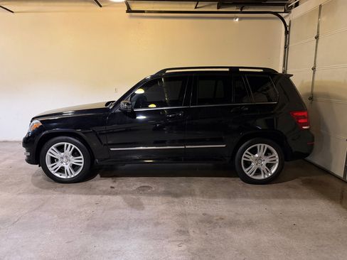 Used 2015 Mercedes-Benz GLK 350 2WD image 2