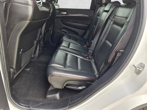 Used 2020 Jeep Grand Cherokee Trailhawk w/ Trailhawk Luxury Group AWD/4WD image 20