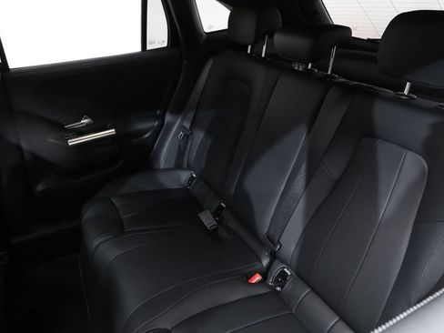 Certified 2024 Mercedes-Benz GLA 250 4MATIC image 10