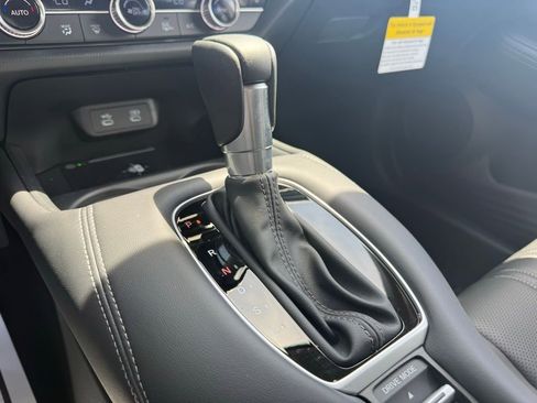 New 2026 Honda HR-V EX-L image 25