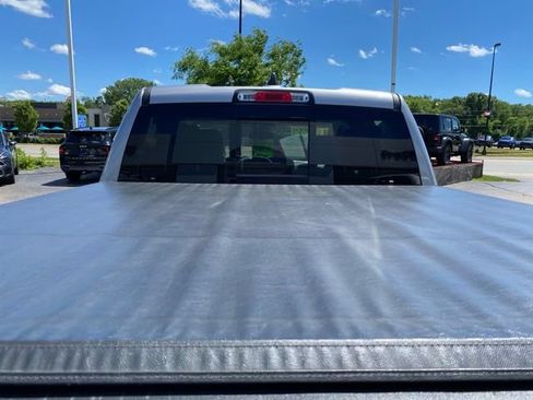 Used 2020 RAM 1500 Laramie AWD/4WD image 7
