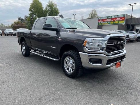 Used 2020 RAM 2500 Big Horn AWD/4WD image 4