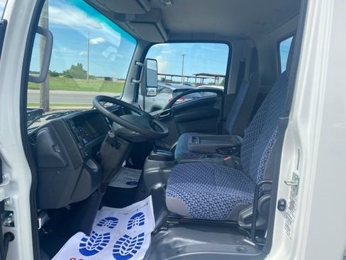 New 2024 Chevrolet Low Cab Forward image 11