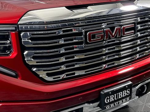 Used 2023 GMC Sierra 1500 Denali AWD/4WD image 38