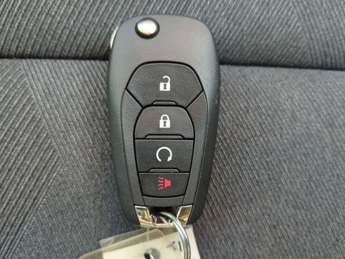 Used 2024 Chevrolet Trax LS w/ LS Convenience Package image 25