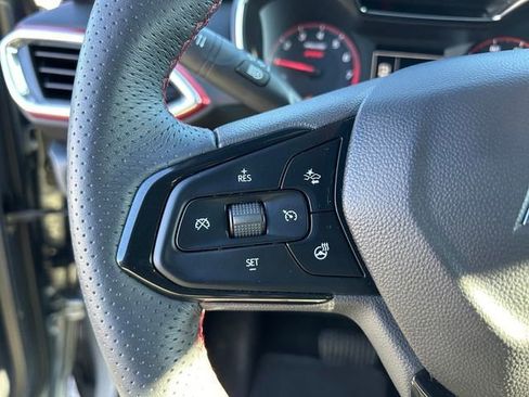 Used 2023 Chevrolet TrailBlazer RS w/ Convenience Package FWD image 23