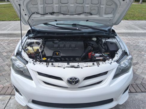 Used 2011 Toyota Corolla S FWD image 33
