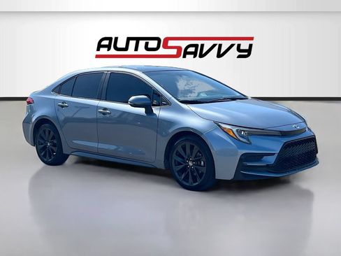 Used 2024 Toyota Corolla XSE FWD image 1