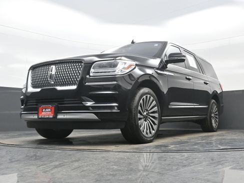 Used 2019 Lincoln Navigator L Reserve image 31