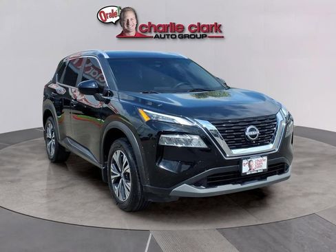 Used 2023 Nissan Rogue SV w/ SV Premium B Package FWD image 7