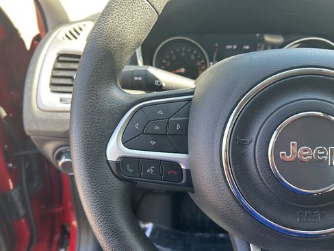 Used 2021 Jeep Compass Sport FWD image 22