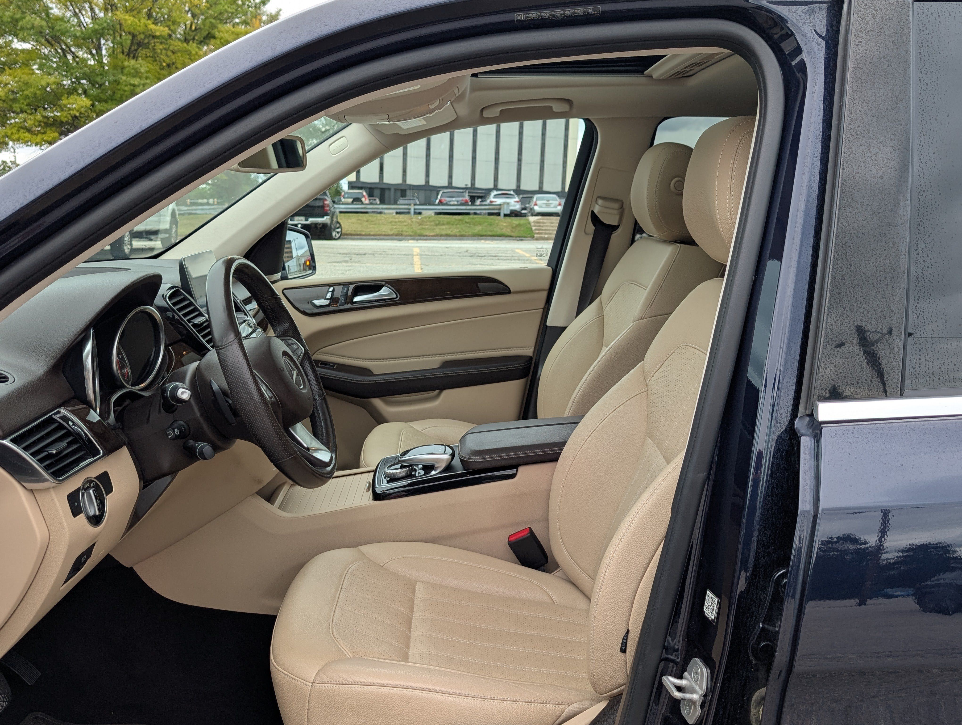 Used 2018 Mercedes-Benz GLE 350 4MATIC image 16