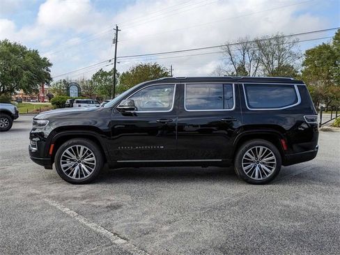 New 2024 Jeep Grand Wagoneer Series III image 6