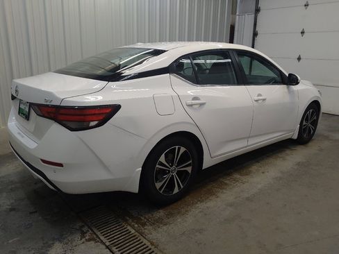 Used 2022 Nissan Sentra SV image 10
