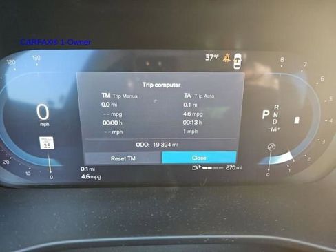 Certified 2025 Volvo XC40 B5 Plus image 16