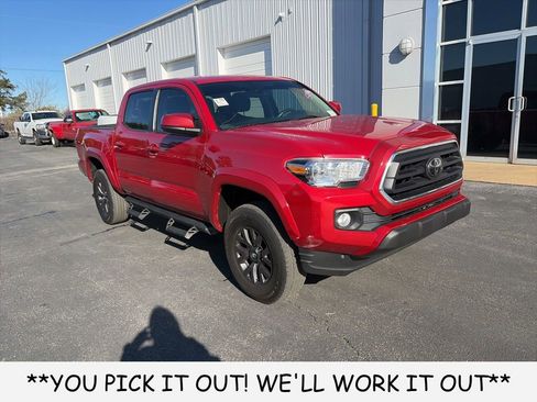 Used 2021 Toyota Tacoma SR5 image 1