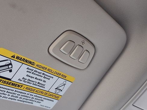 Used 2020 Ford Ranger Lariat w/ Equipment Group 501A Mid image 18