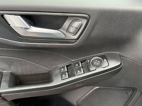 Used 2023 Ford Escape ST-Line image 19