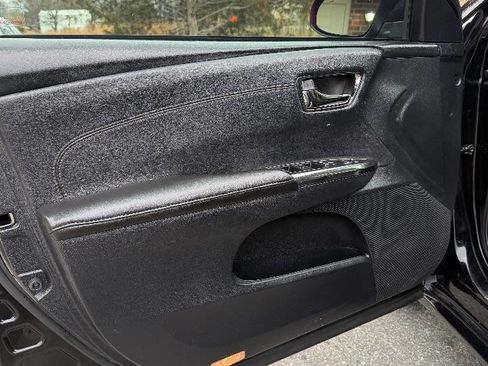 Used 2013 Toyota Avalon XLE image 11