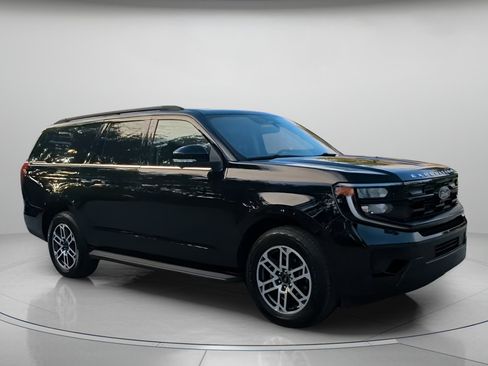 Certified 2025 Ford Expedition Max Active AWD/4WD image 36