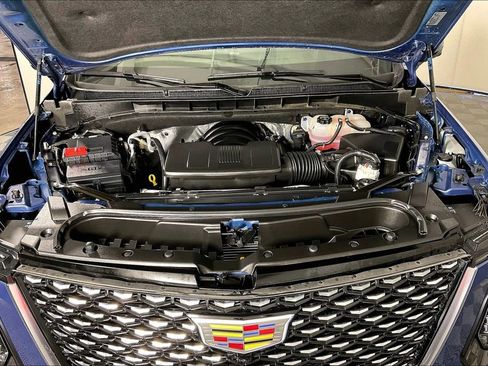 Used 2026 Cadillac Escalade 4WD image 13