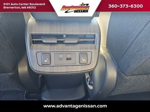 Used 2024 Nissan Ariya AWD image 24