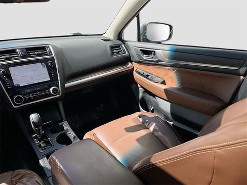 Used 2019 Subaru Outback 3.6R Touring w/ Popular Package #3A image 25