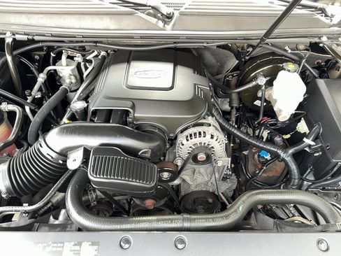 Used 2013 GMC Yukon Denali AWD/4WD image 33