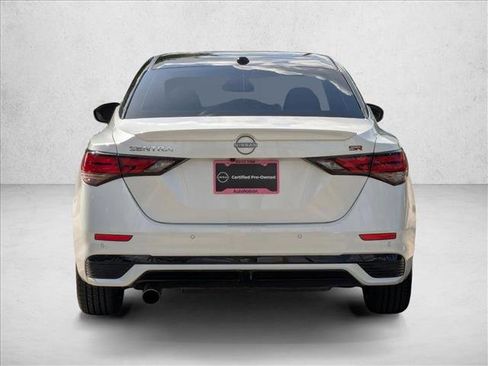 Certified 2025 Nissan Sentra SR FWD image 7