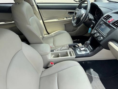Used 2014 Subaru Crosstrek 2.0i Limited AWD/4WD image 14