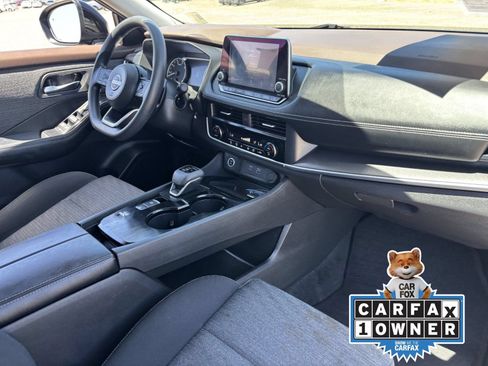 Certified 2023 Nissan Rogue SV FWD image 13