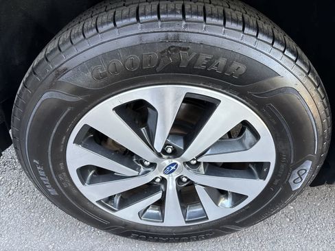Used 2021 Subaru Outback Premium w/ Popular Package #1 AWD/4WD image 4