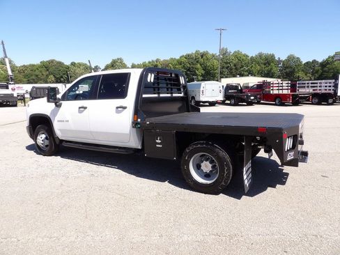 Used 2025 Chevrolet Silverado 3500 W/T w/ WT Convenience Package AWD/4WD image 4