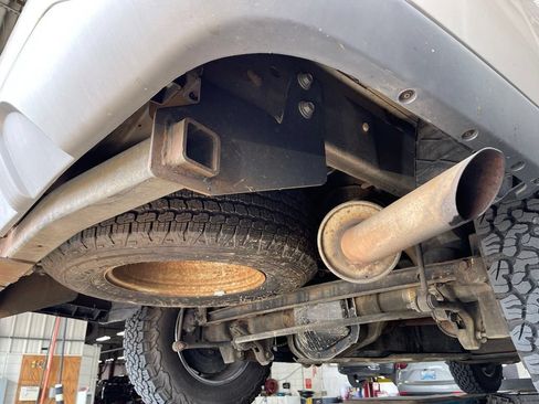 Used 2001 Lincoln Navigator 4WD image 18
