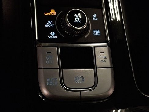 Used 2022 Kia Telluride S image 25