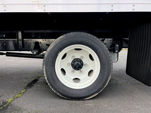 New 2024 Chevrolet Low Cab Forward 5500XD image 25