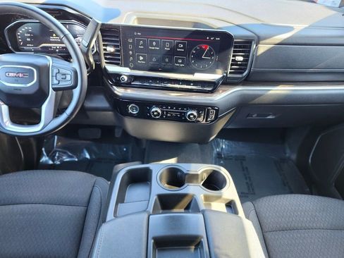 Used 2023 GMC Sierra 1500 Elevation AWD/4WD image 12