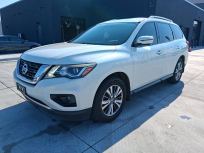 Used 2018 Nissan Pathfinder SL