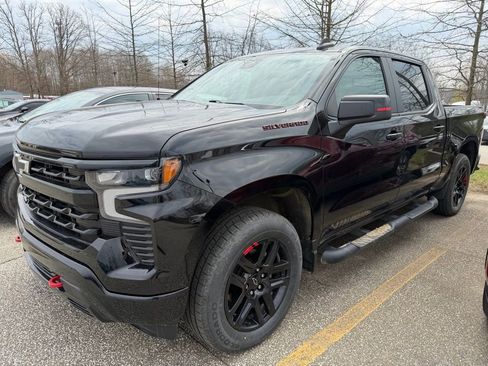Used 2022 Chevrolet Silverado 1500 RST w/ Redline Edition image 1