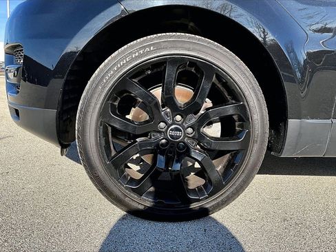 Used 2017 Land Rover Range Rover Sport HSE image 10