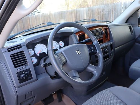 Used 2006 Dodge Ram 1500 Truck SLT image 16